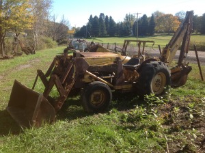 MF backhoe loader(2)