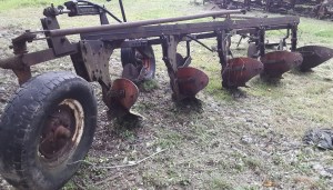 Oliver plow(3)